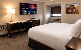 Homestead Inn & Suites